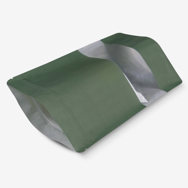 Doy Pack Pine paper + window